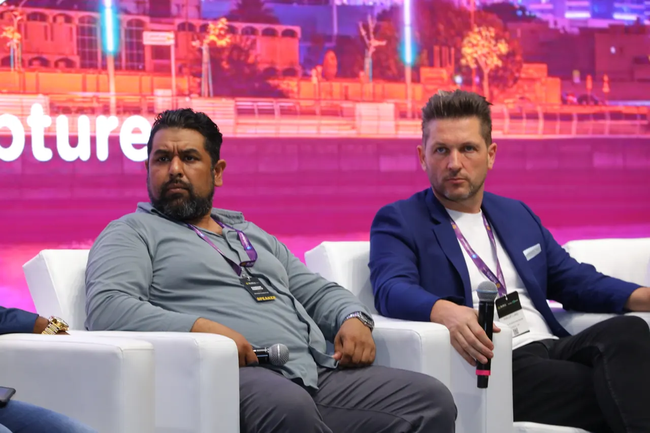 Global Blockchain Show